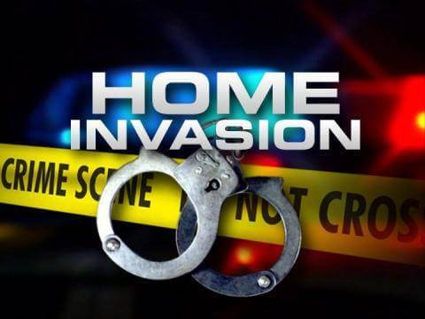 Two shot in Tampa home invasion, woman dead